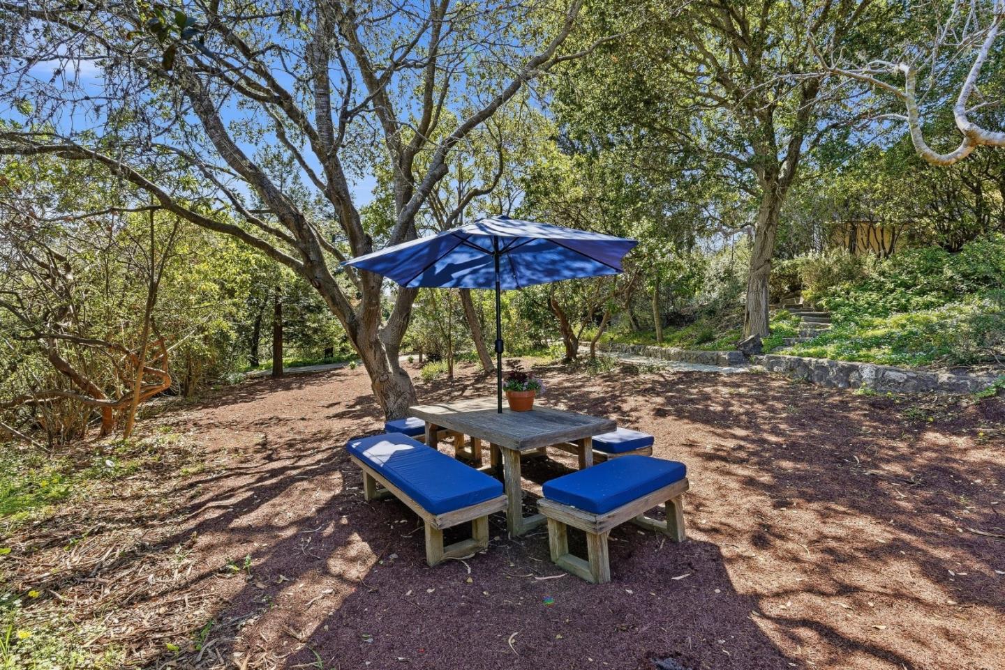 Detail Gallery Image 19 of 36 For 1520 Escalona Dr, Santa Cruz,  CA 95060 - 4 Beds | 2 Baths