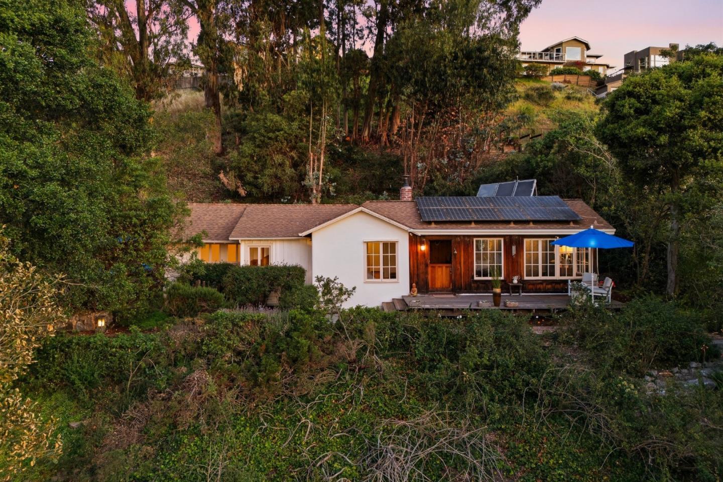 Detail Gallery Image 35 of 36 For 1520 Escalona Dr, Santa Cruz,  CA 95060 - 4 Beds | 2 Baths