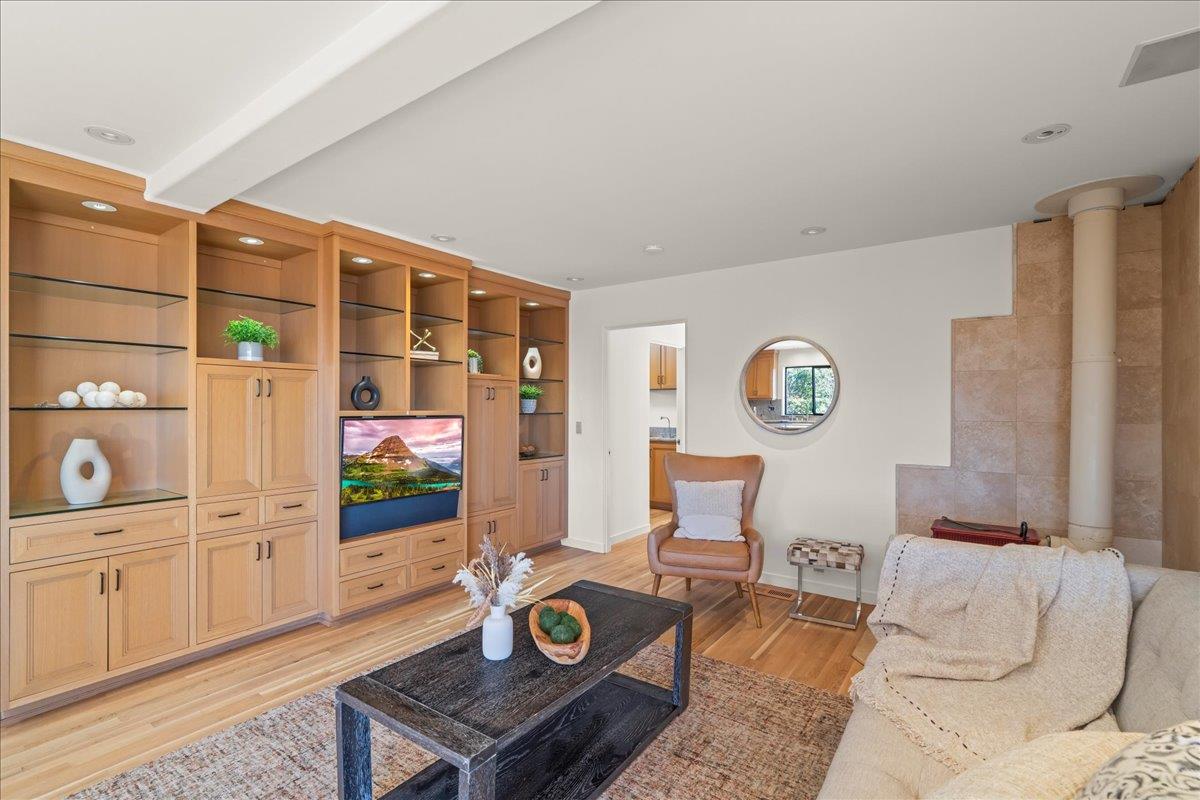 Detail Gallery Image 19 of 50 For 7 N Name Rd, Los Gatos,  CA 95033 - 3 Beds | 3 Baths