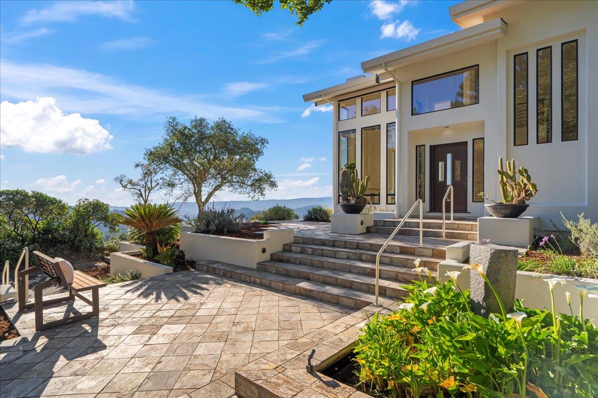 Detail Gallery Image 5 of 50 For 7 N Name Rd, Los Gatos,  CA 95033 - 3 Beds | 3 Baths