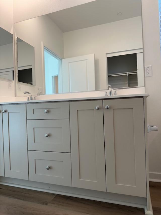 Detail Gallery Image 11 of 31 For 9423 N Sepulveda Blvd #5,  North Hills,  CA 91343 - 2 Beds | 2 Baths