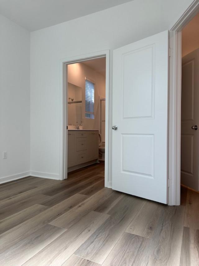 Detail Gallery Image 8 of 31 For 9423 N Sepulveda Blvd #5,  North Hills,  CA 91343 - 2 Beds | 2 Baths