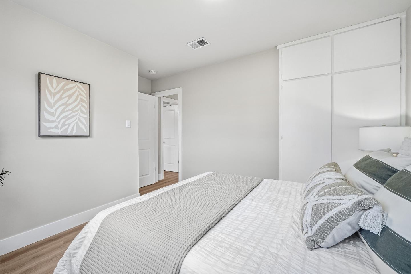 Detail Gallery Image 28 of 46 For 2990 Knights Bridge Rd, San Jose,  CA 95132 - 4 Beds | 2 Baths