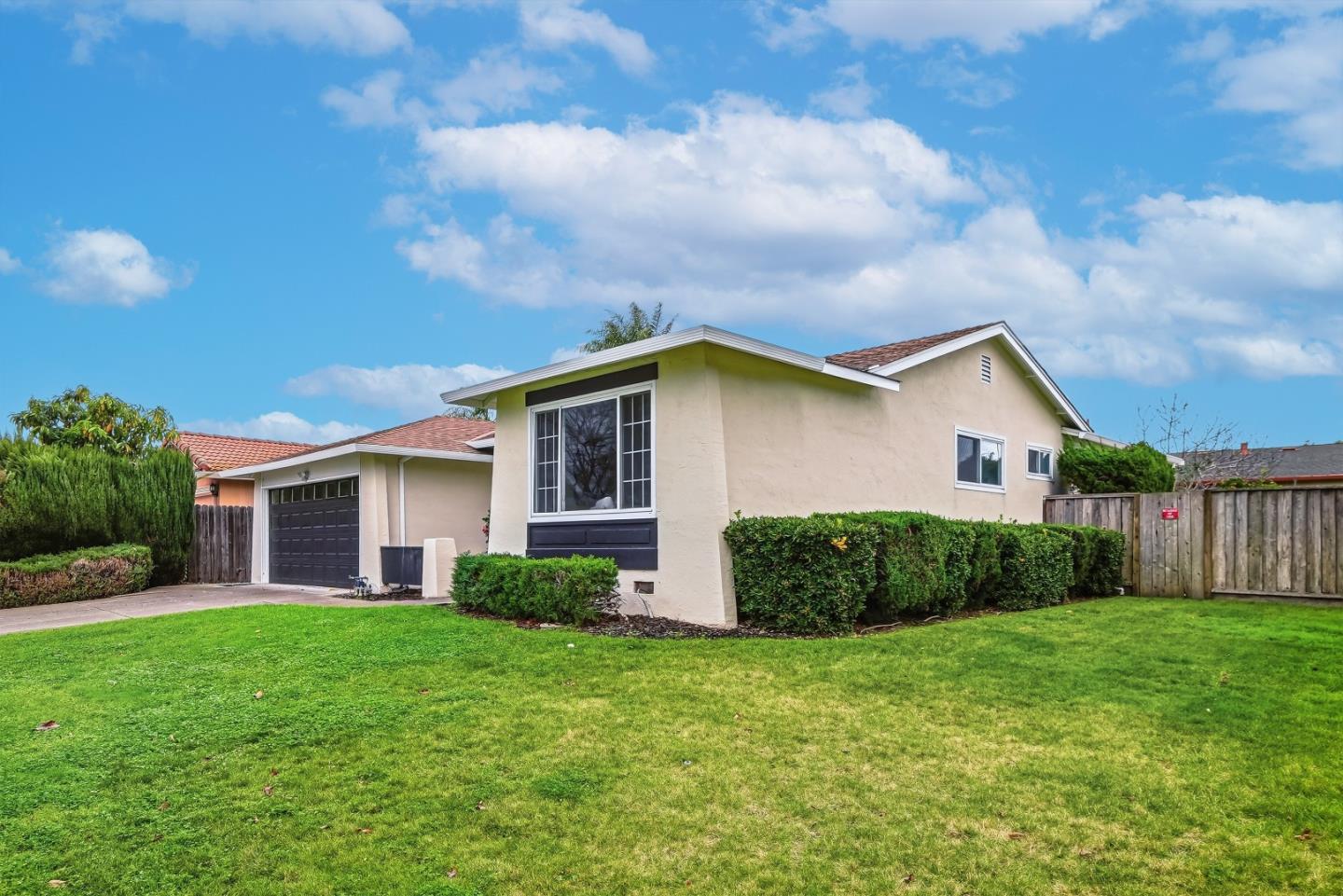 Detail Gallery Image 35 of 46 For 2990 Knights Bridge Rd, San Jose,  CA 95132 - 4 Beds | 2 Baths