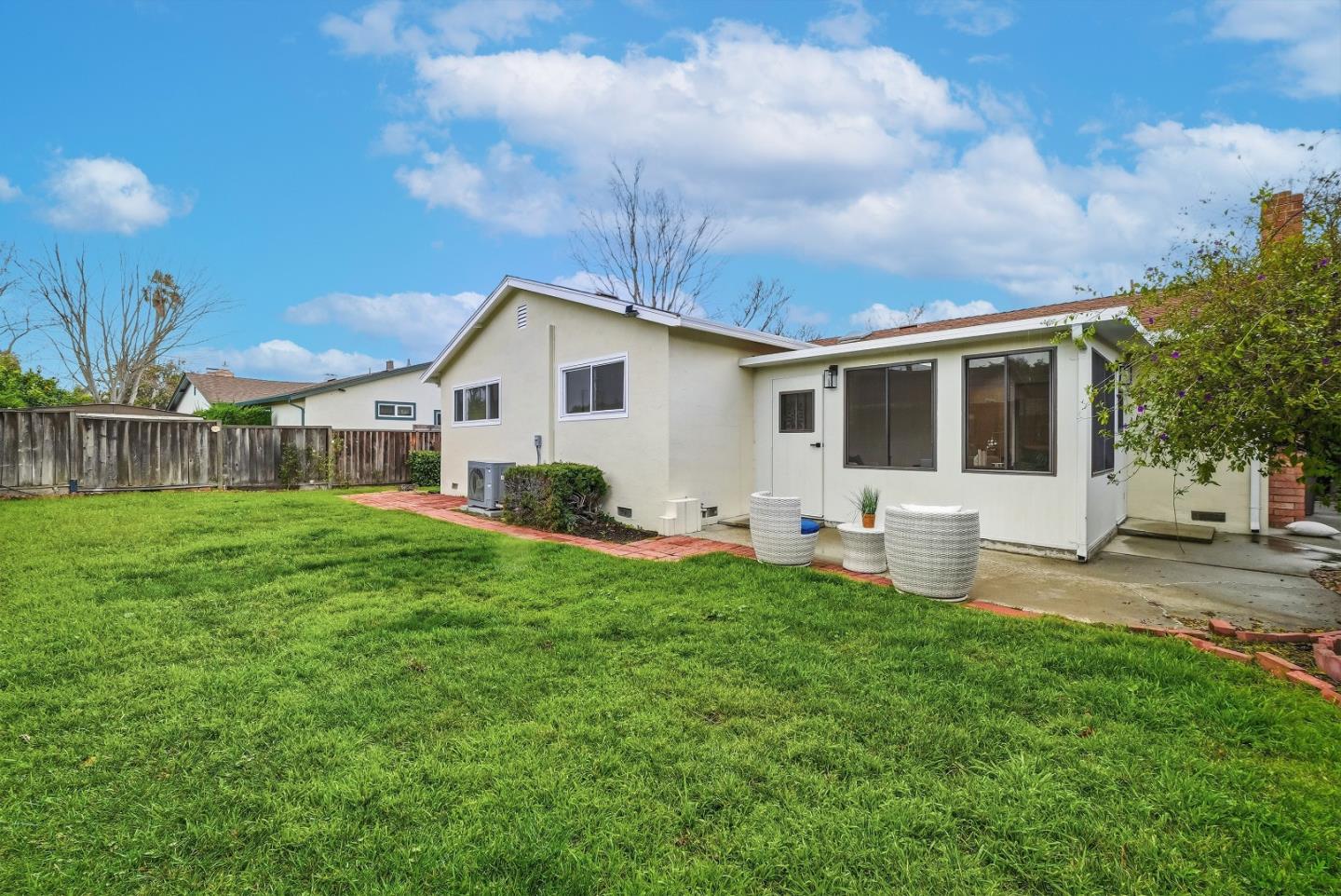 Detail Gallery Image 37 of 46 For 2990 Knights Bridge Rd, San Jose,  CA 95132 - 4 Beds | 2 Baths