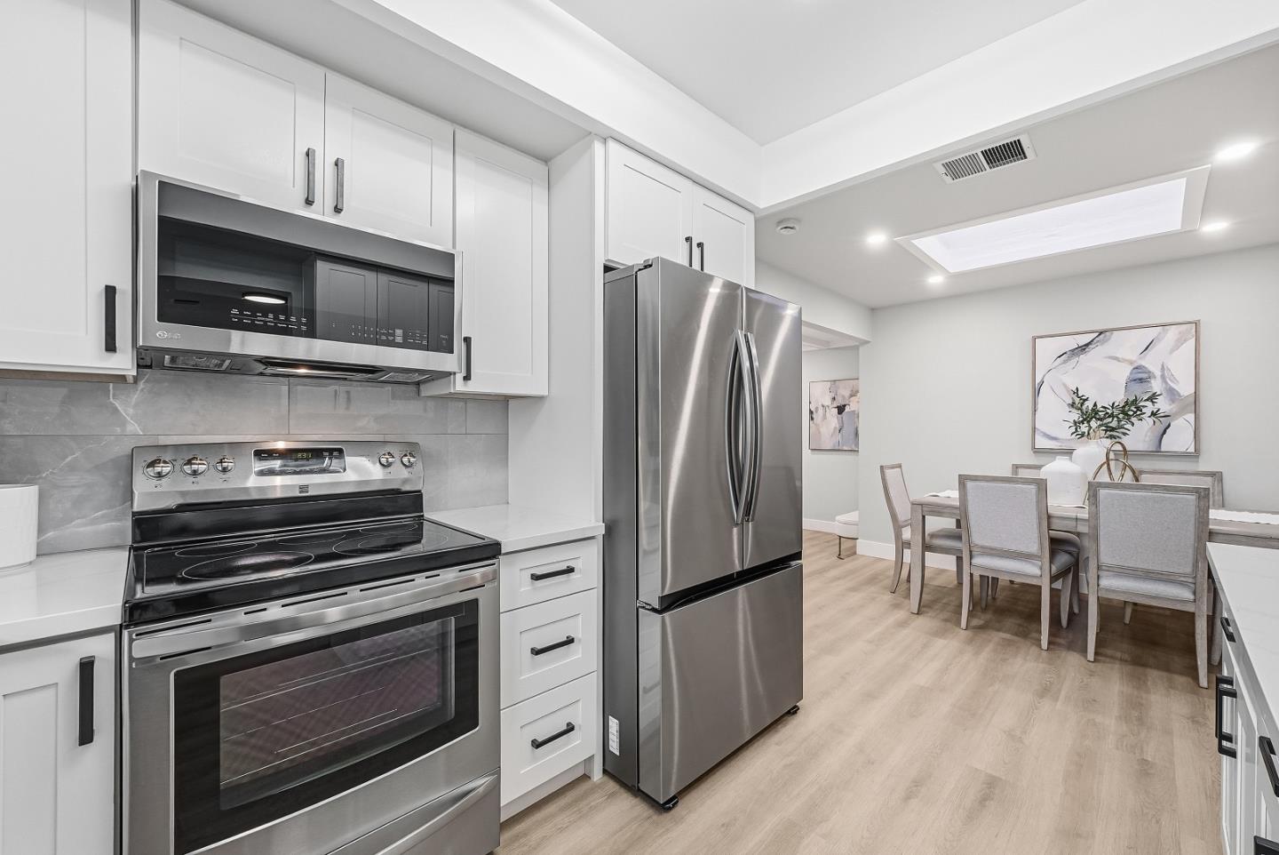 Detail Gallery Image 9 of 46 For 2990 Knights Bridge Rd, San Jose,  CA 95132 - 4 Beds | 2 Baths