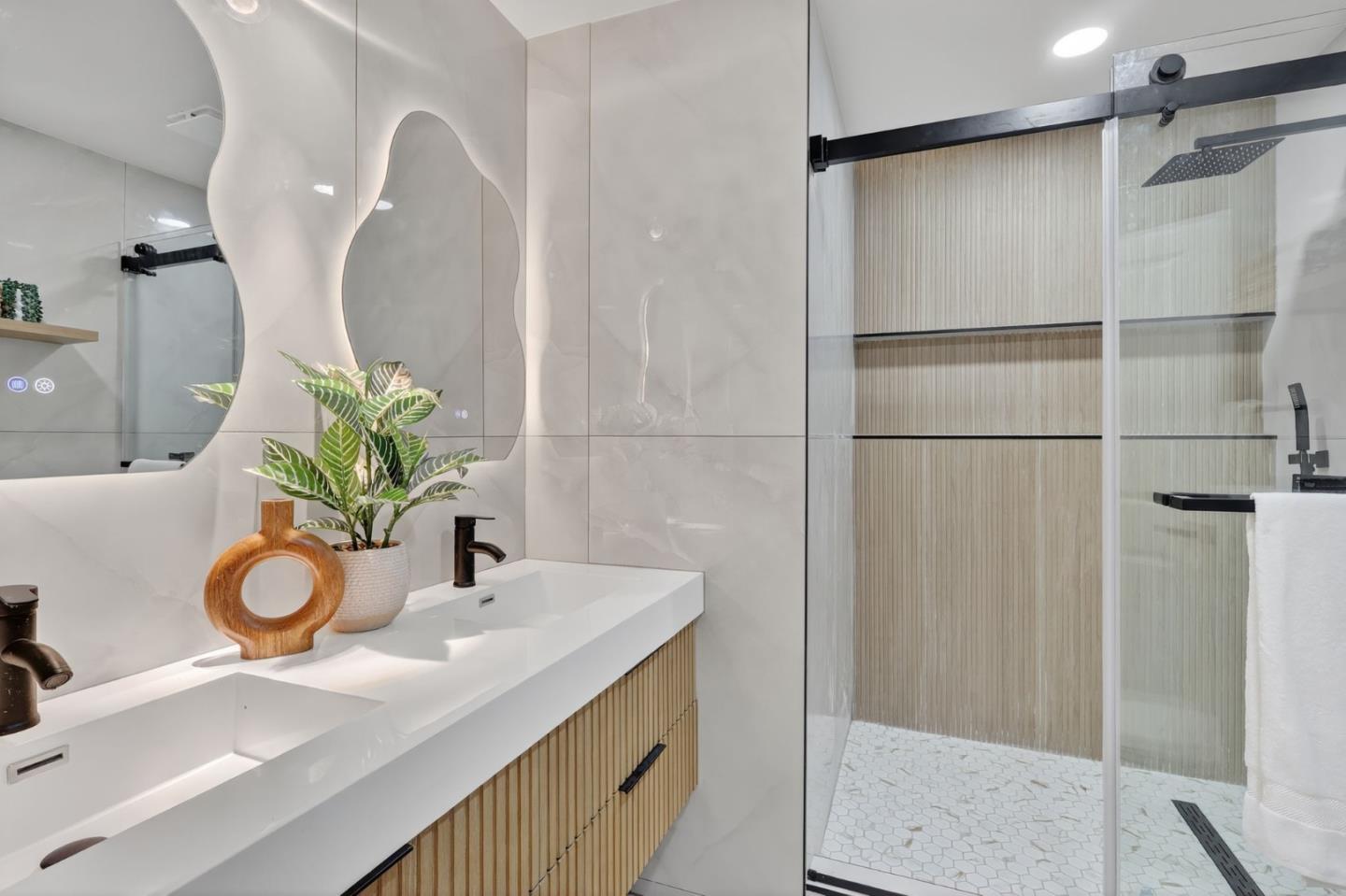 Detail Gallery Image 20 of 36 For 903 Lanewood Dr, San Jose,  CA 95125 - 4 Beds | 2 Baths