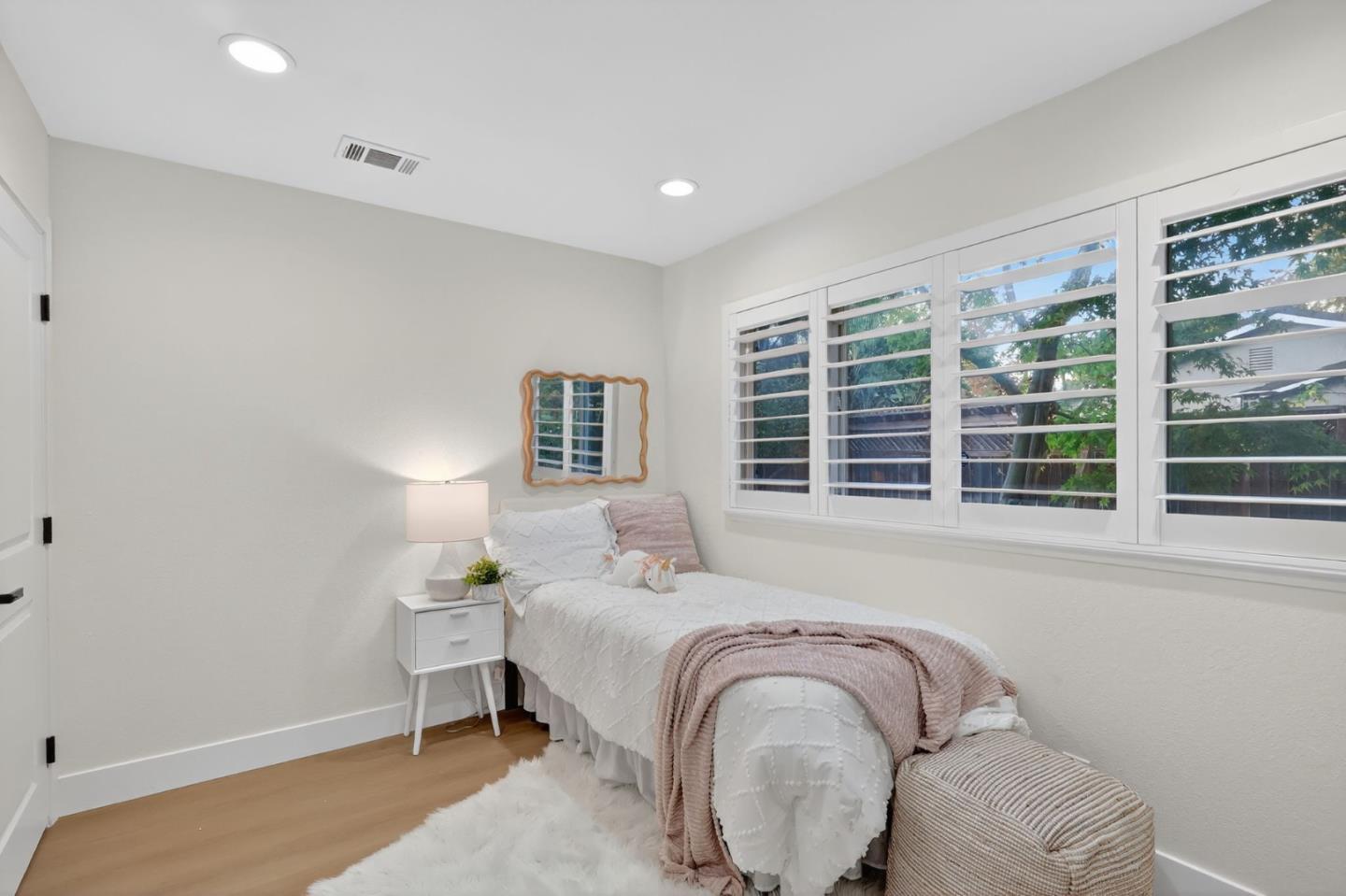 Detail Gallery Image 21 of 36 For 903 Lanewood Dr, San Jose,  CA 95125 - 4 Beds | 2 Baths