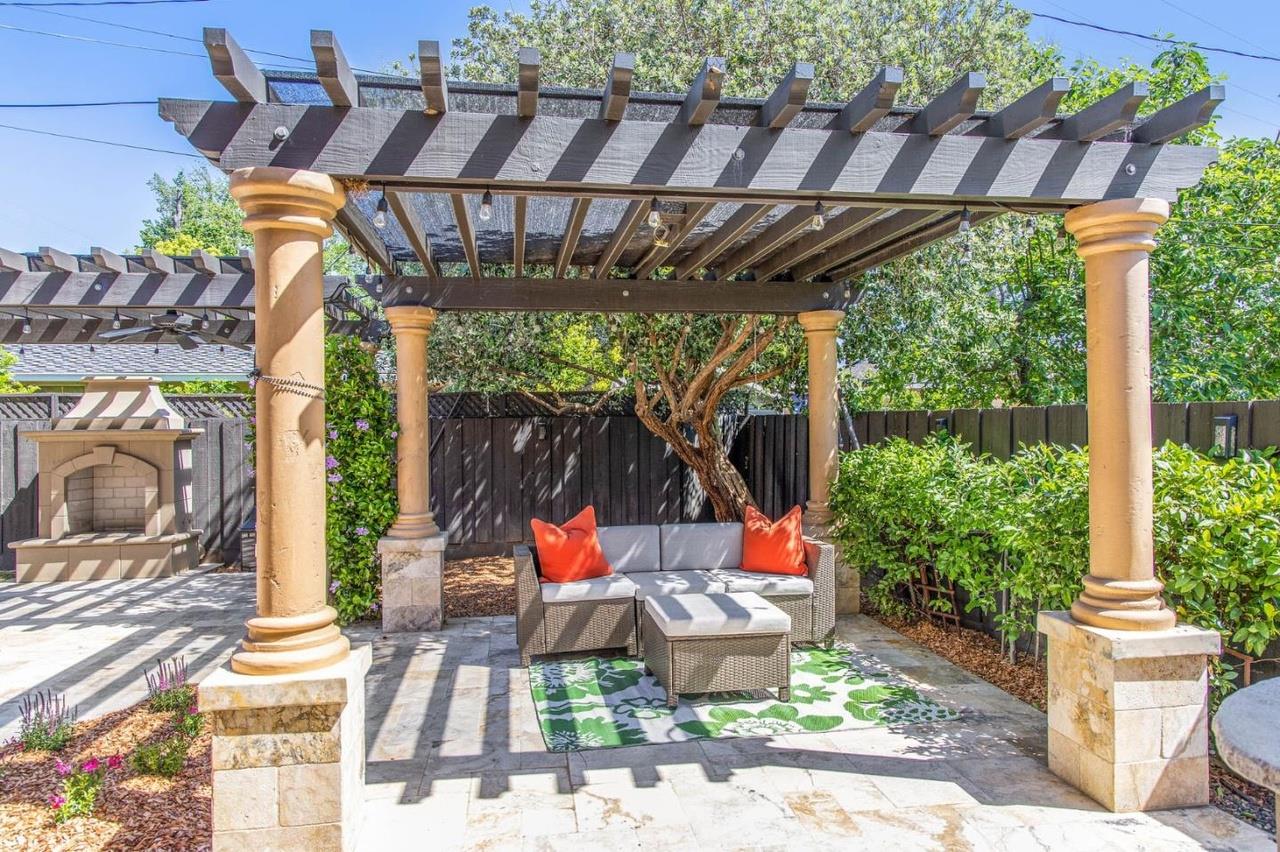 Detail Gallery Image 15 of 33 For 7460 Miller Ave, Gilroy,  CA 95020 - 4 Beds | 2/1 Baths