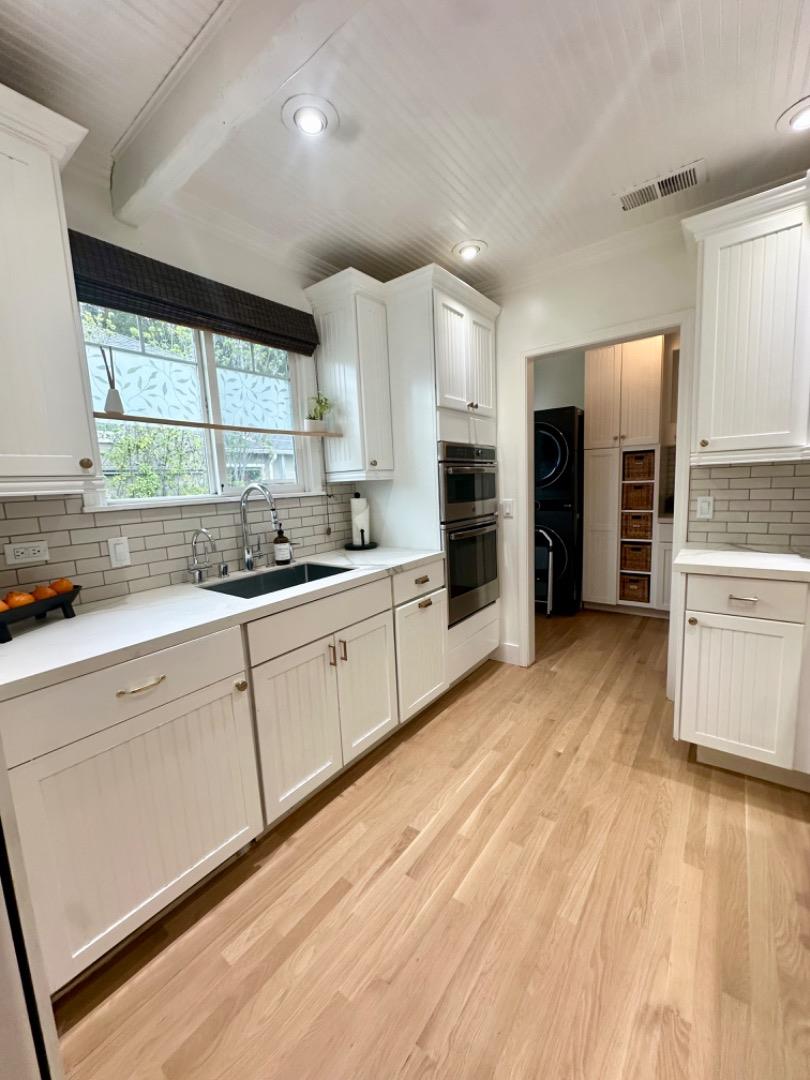 Detail Gallery Image 11 of 18 For 456 King St, Redwood City,  CA 94062 - 3 Beds | 1 Baths