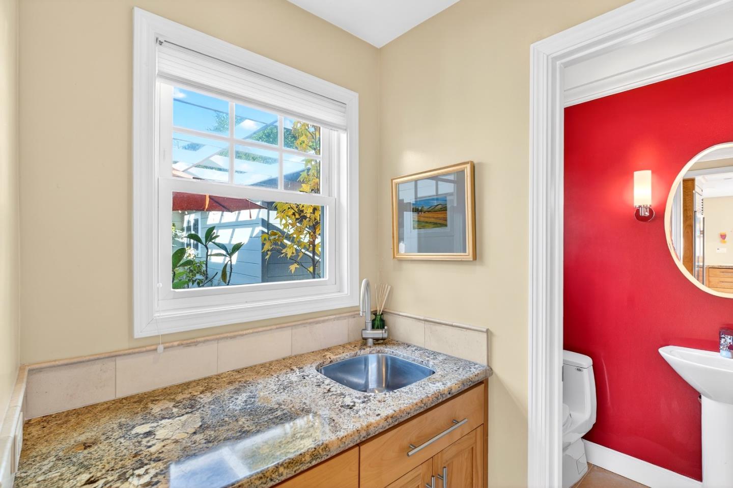 Detail Gallery Image 25 of 50 For 1621 Elm St, San Carlos,  CA 94070 - 3 Beds | 2/1 Baths