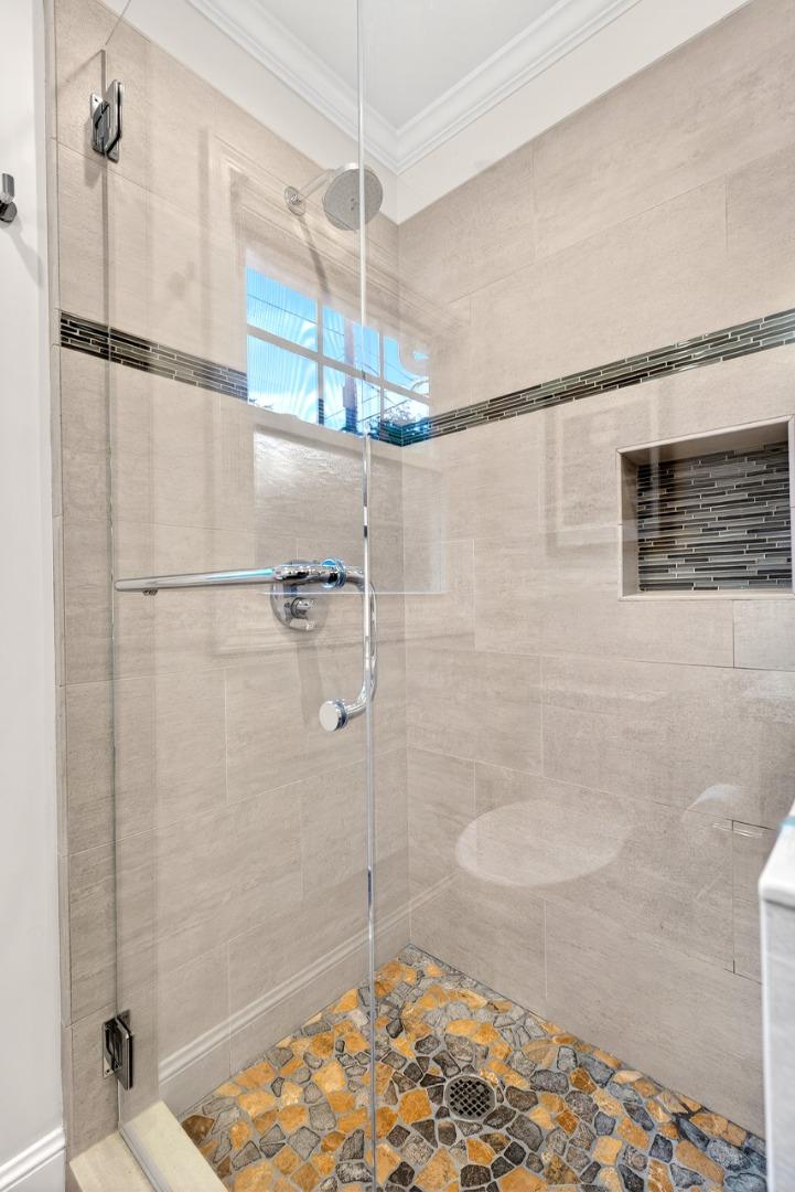 Detail Gallery Image 28 of 50 For 1621 Elm St, San Carlos,  CA 94070 - 3 Beds | 2/1 Baths