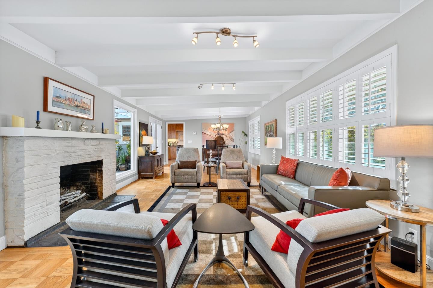 Detail Gallery Image 8 of 50 For 1621 Elm St, San Carlos,  CA 94070 - 3 Beds | 2/1 Baths