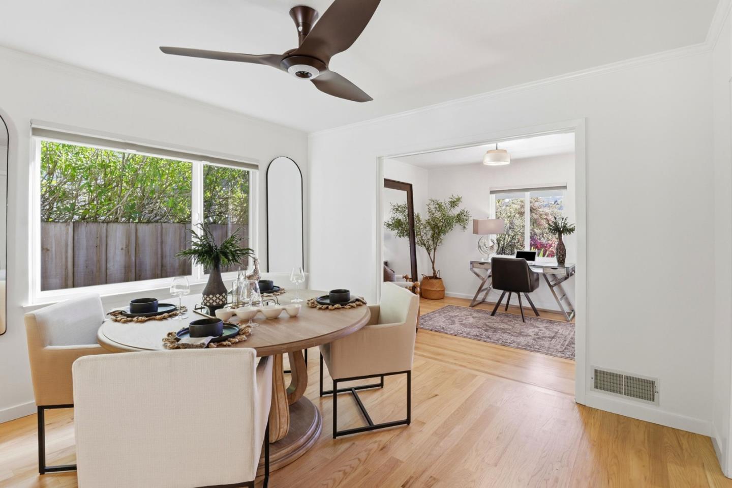 Detail Gallery Image 18 of 59 For 574 Wellington Dr, San Carlos,  CA 94070 - 3 Beds | 2 Baths