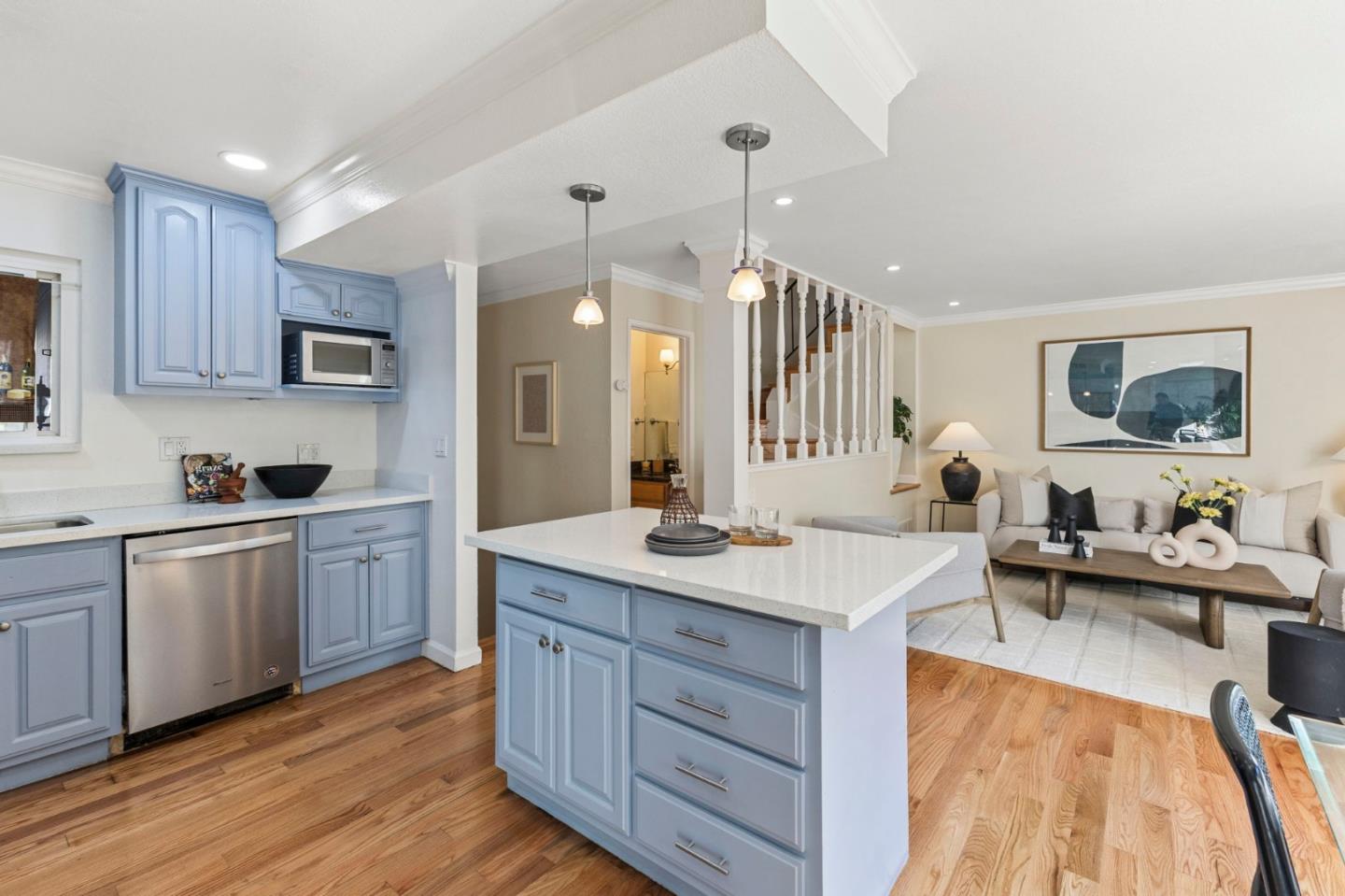 Detail Gallery Image 15 of 39 For 179 Saint Michaels Ct, Daly City,  CA 94015 - 4 Beds | 2/1 Baths