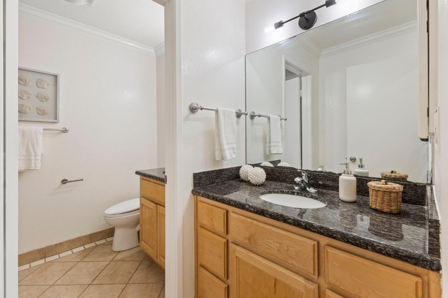 Detail Gallery Image 23 of 39 For 179 Saint Michaels Ct, Daly City,  CA 94015 - 4 Beds | 2/1 Baths