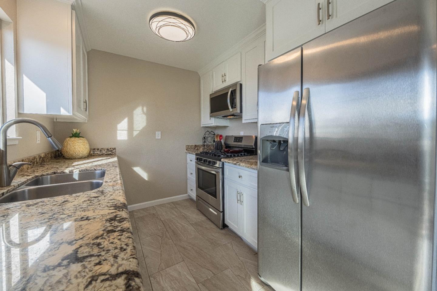 Detail Gallery Image 13 of 33 For 3256 Vista Del Camino Cir, Marina,  CA 93933 - 3 Beds | 1 Baths