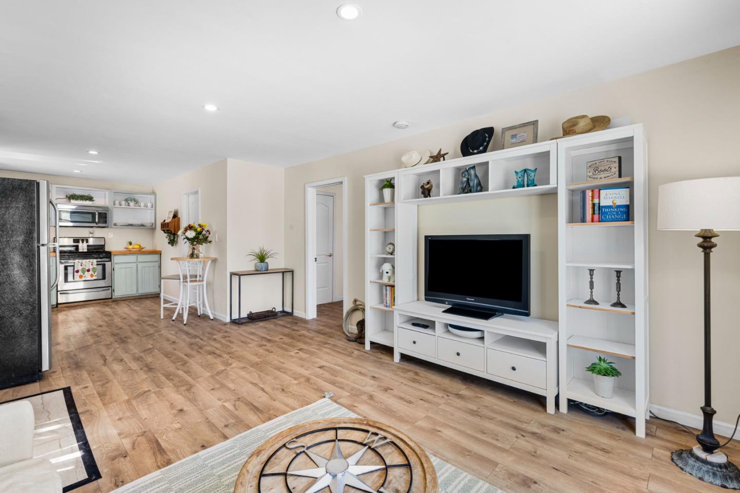 Detail Gallery Image 3 of 24 For 23785 Mckean Rd, San Jose,  CA 95141 - 1 Beds | 1 Baths