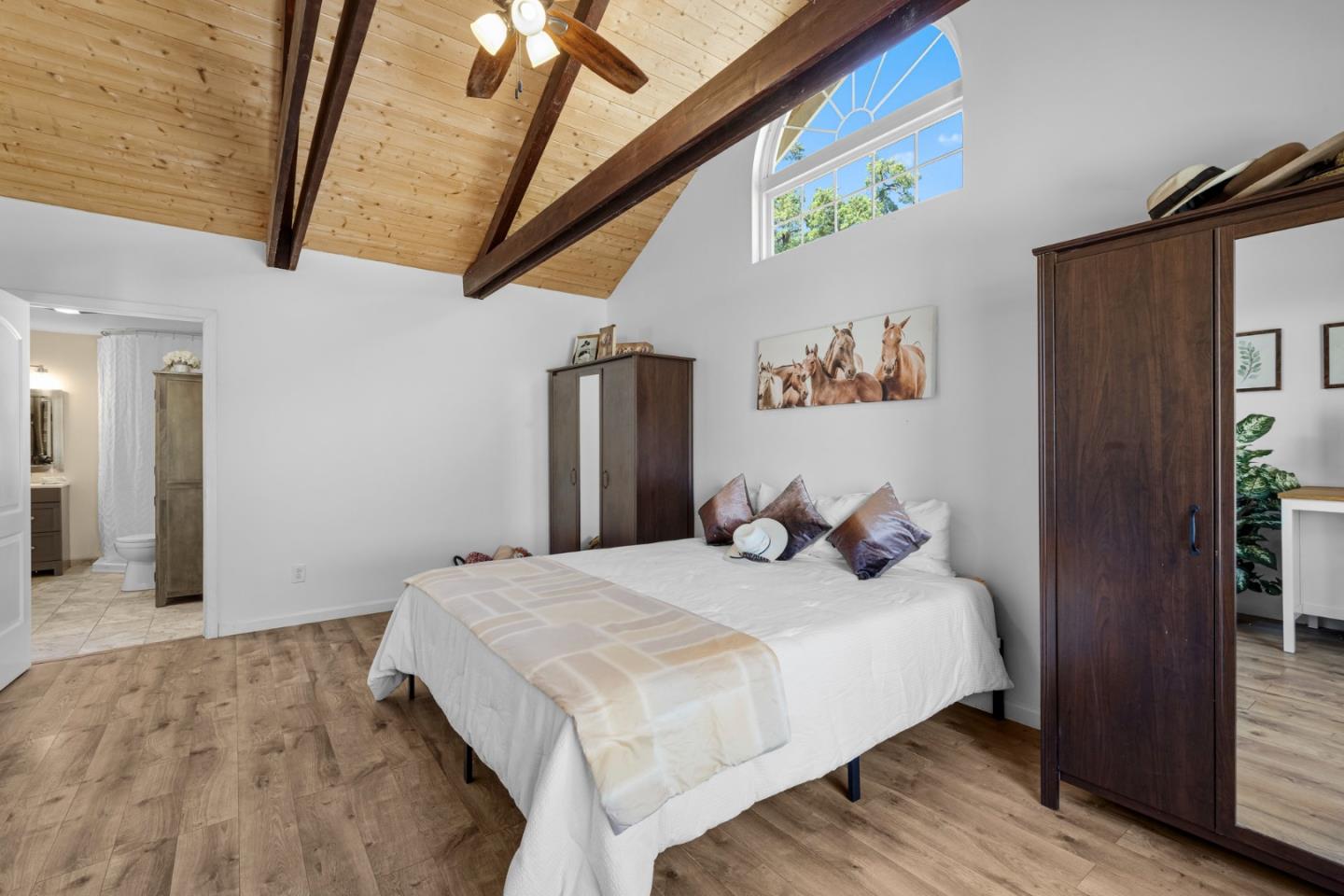 Detail Gallery Image 8 of 24 For 23785 Mckean Rd, San Jose,  CA 95141 - 1 Beds | 1 Baths