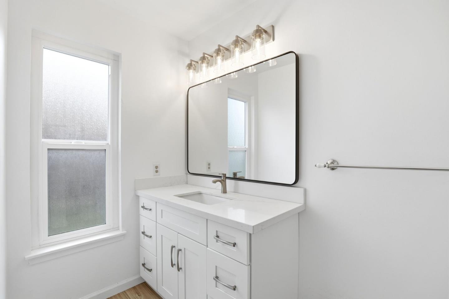 Detail Gallery Image 22 of 24 For 20161 Cherry Ln, Saratoga,  CA 95070 - 3 Beds | 2 Baths