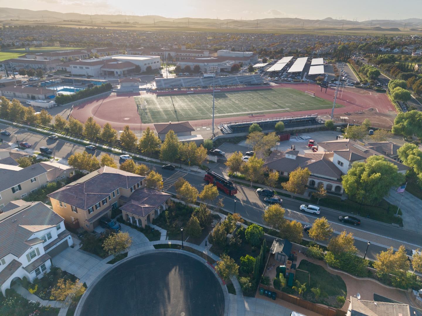 Detail Gallery Image 39 of 61 For 310 Ashlee Ave, Tracy,  CA 95391 - 4 Beds | 3/1 Baths