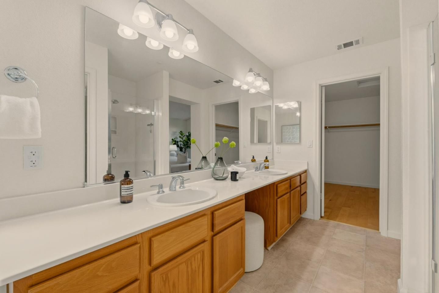 Detail Gallery Image 38 of 57 For 32762 Folklore Loop, Union City,  CA 94587 - 3 Beds | 2/1 Baths