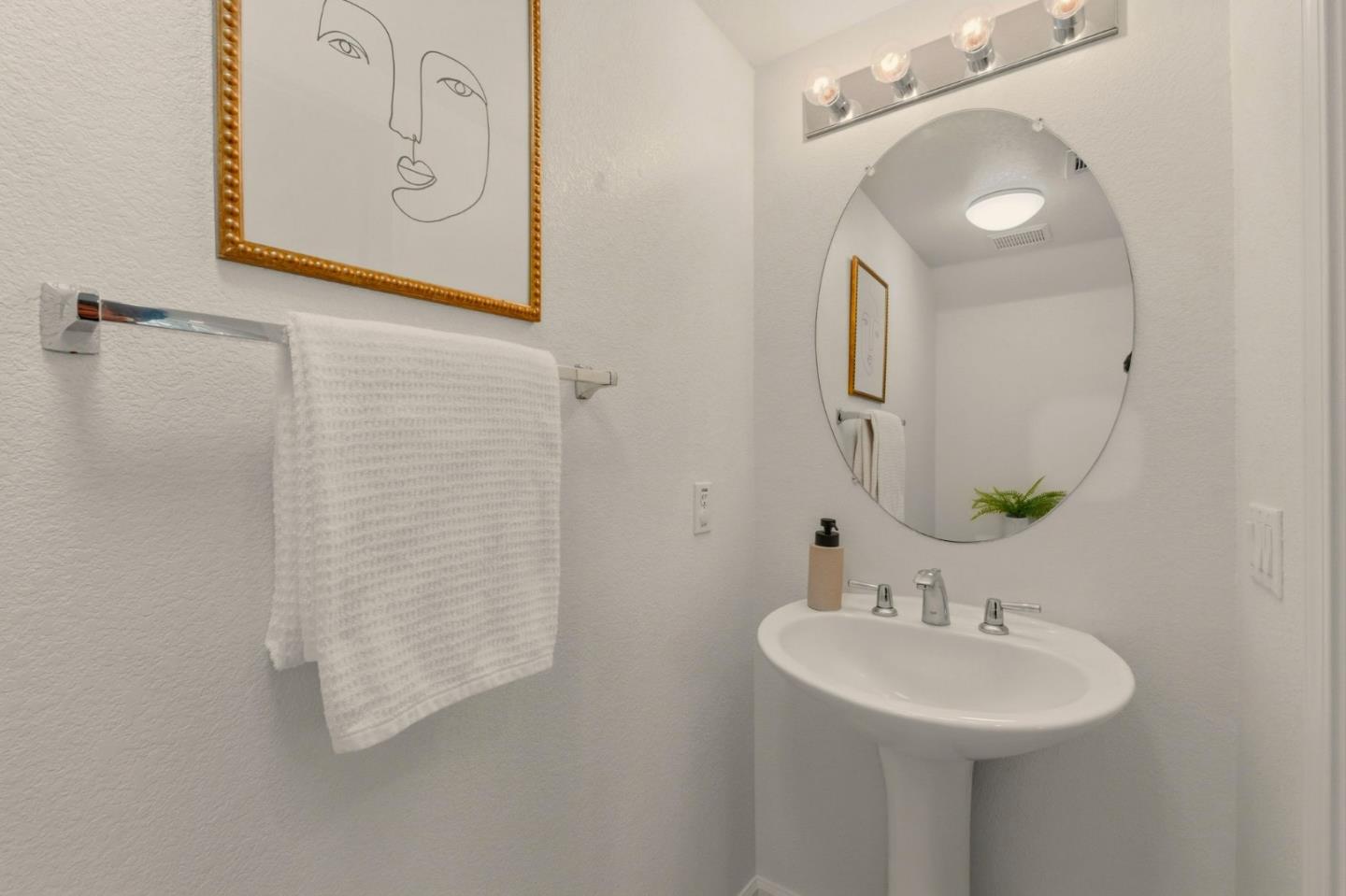 Detail Gallery Image 48 of 57 For 32762 Folklore Loop, Union City,  CA 94587 - 3 Beds | 2/1 Baths