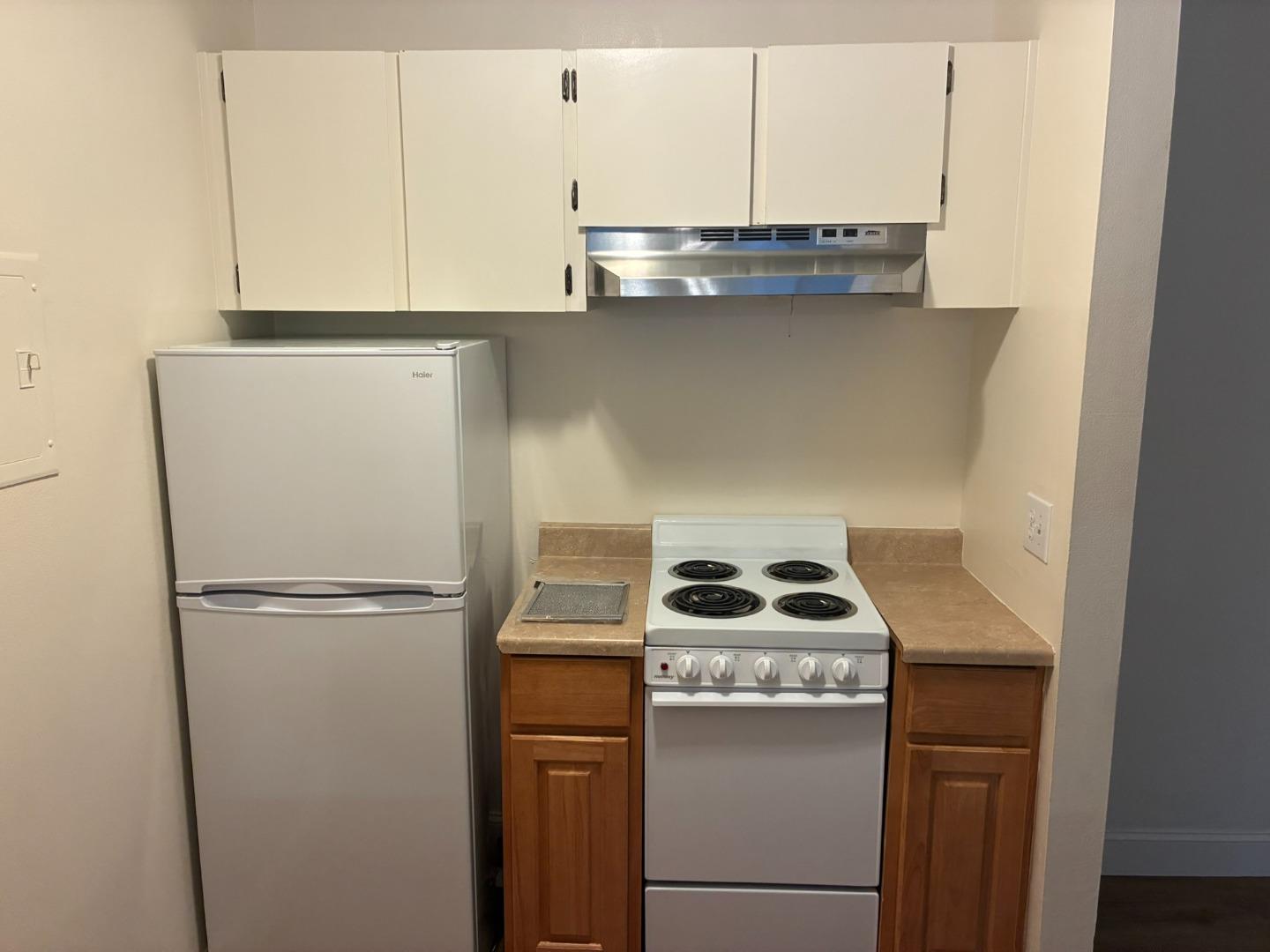 Detail Gallery Image 7 of 14 For 109 Piccadilly Pl #E,  San Bruno,  CA 94066 - 0 Beds | 1 Baths