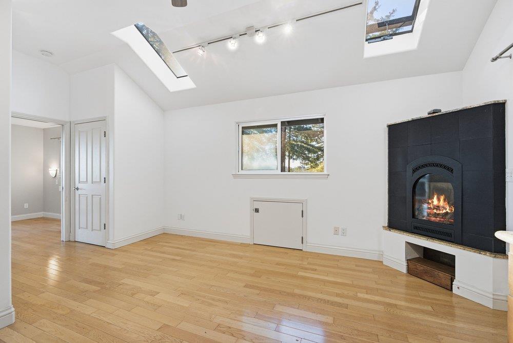 Detail Gallery Image 18 of 46 For 132 Pax Place Ct, Aptos,  CA 95003 - 3 Beds | 3 Baths