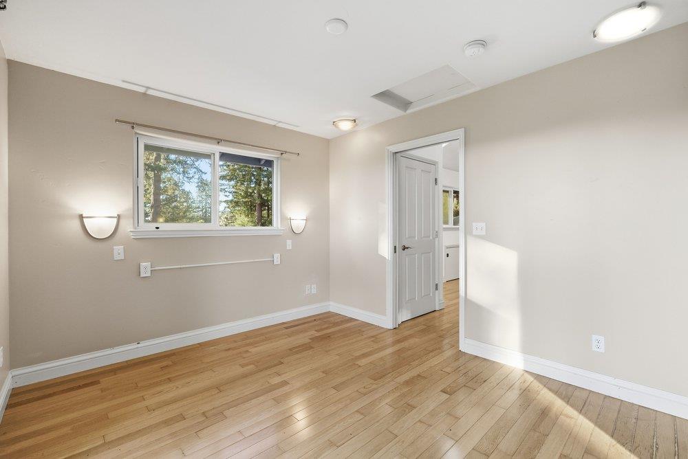 Detail Gallery Image 20 of 46 For 132 Pax Place Ct, Aptos,  CA 95003 - 3 Beds | 3 Baths