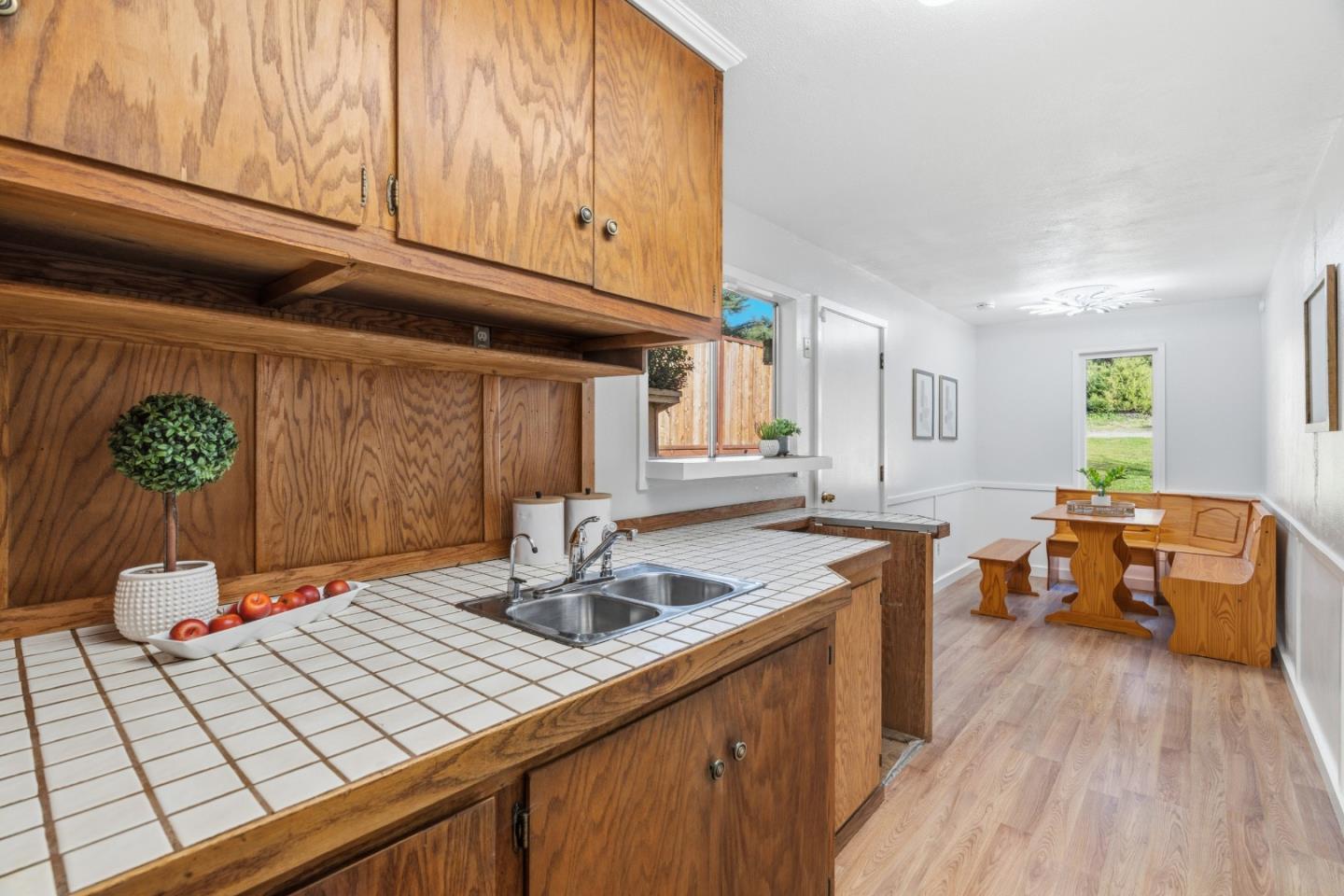 Detail Gallery Image 18 of 26 For 165 Orchard Dr, Boulder Creek,  CA 95006 - 3 Beds | 3 Baths