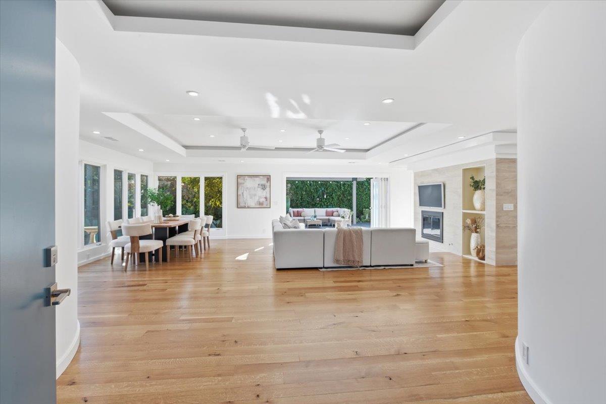 Detail Gallery Image 10 of 61 For 5546 Amby Dr, San Jose,  CA 95124 - 4 Beds | 2 Baths