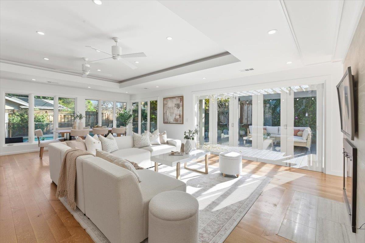 Detail Gallery Image 11 of 61 For 5546 Amby Dr, San Jose,  CA 95124 - 4 Beds | 2 Baths