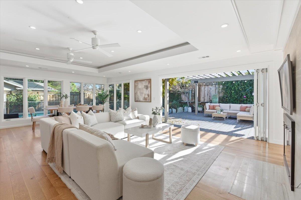 Detail Gallery Image 12 of 61 For 5546 Amby Dr, San Jose,  CA 95124 - 4 Beds | 2 Baths