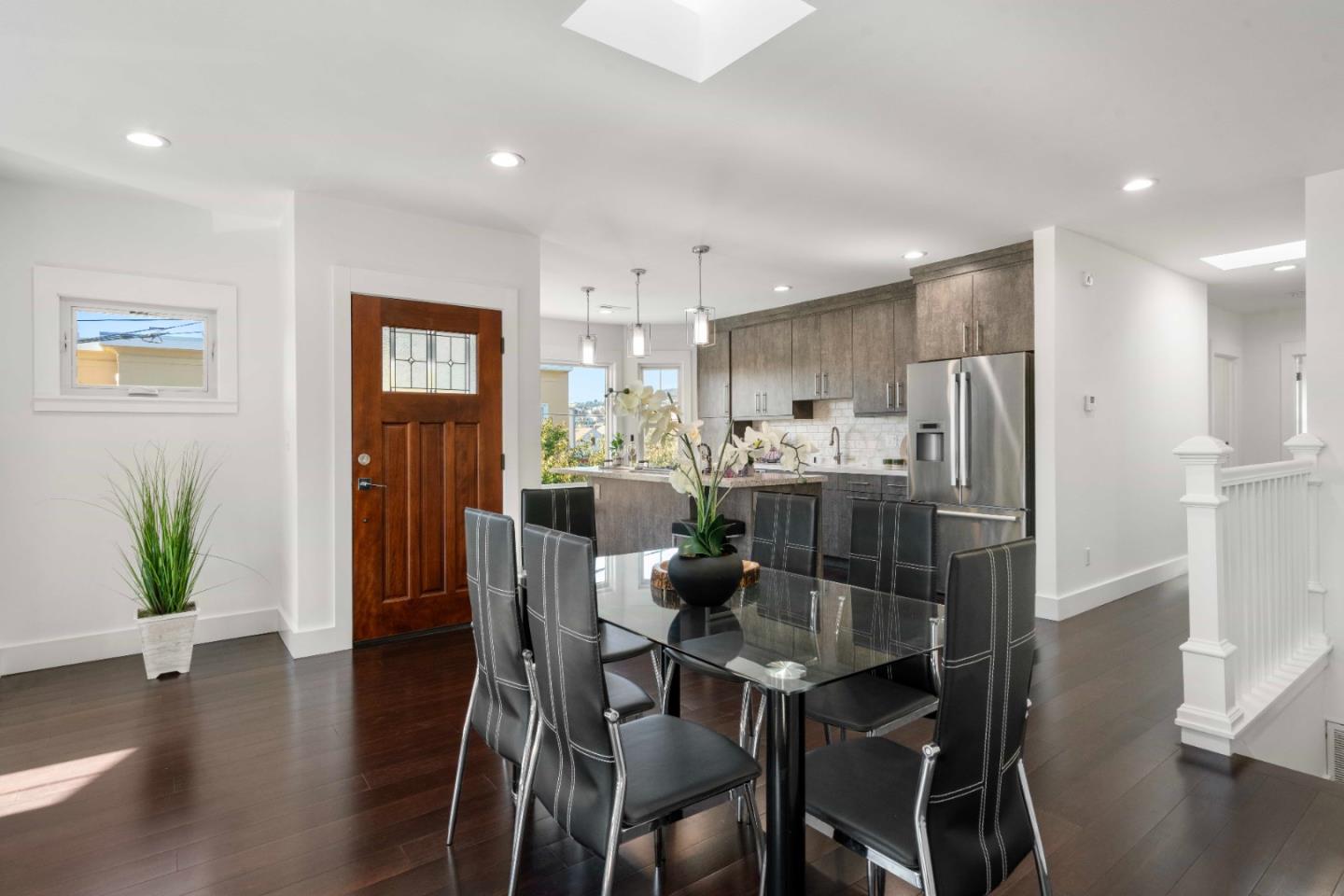 Detail Gallery Image 13 of 50 For 42 Farragut, San Francisco,  CA 94112 - – Beds | – Baths