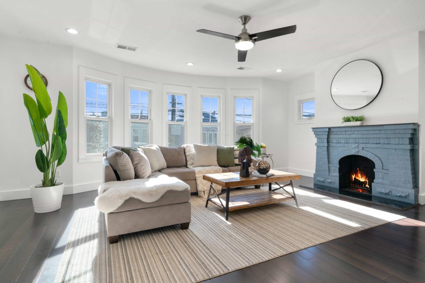 Detail Gallery Image 7 of 50 For 42 Farragut, San Francisco,  CA 94112 - – Beds | – Baths