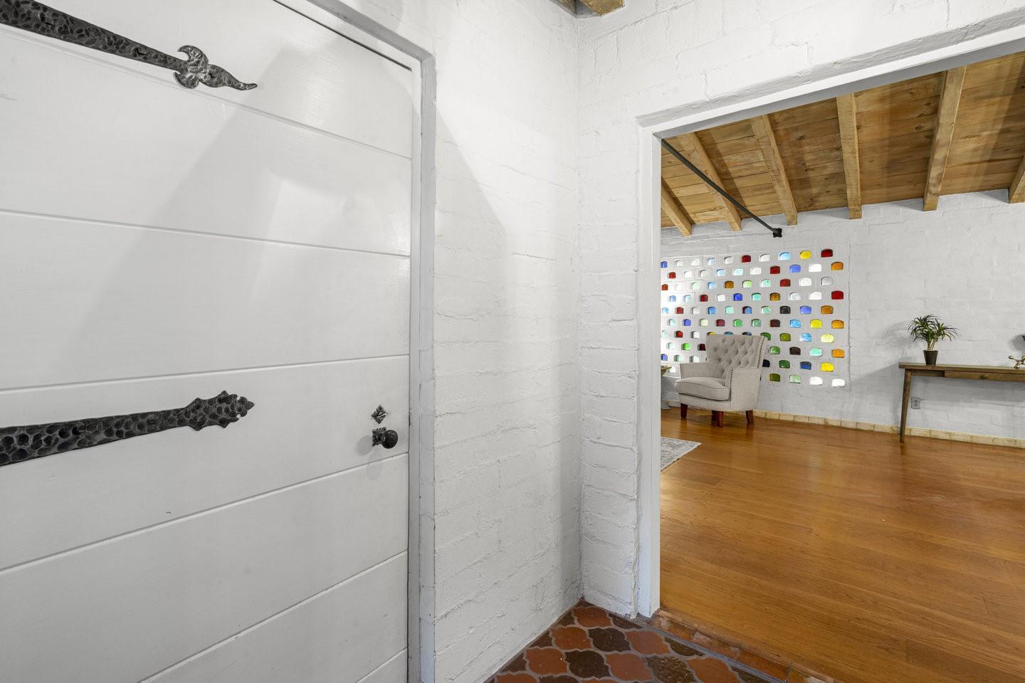 Detail Gallery Image 21 of 57 For 3691 Laguna Ave, Palo Alto,  CA 94306 - 3 Beds | 2 Baths