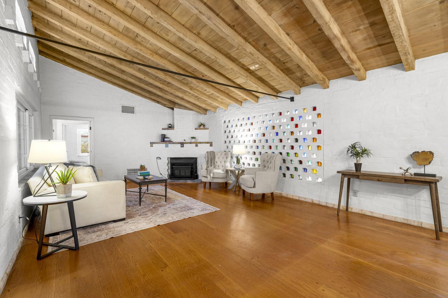 Detail Gallery Image 23 of 57 For 3691 Laguna Ave, Palo Alto,  CA 94306 - 3 Beds | 2 Baths