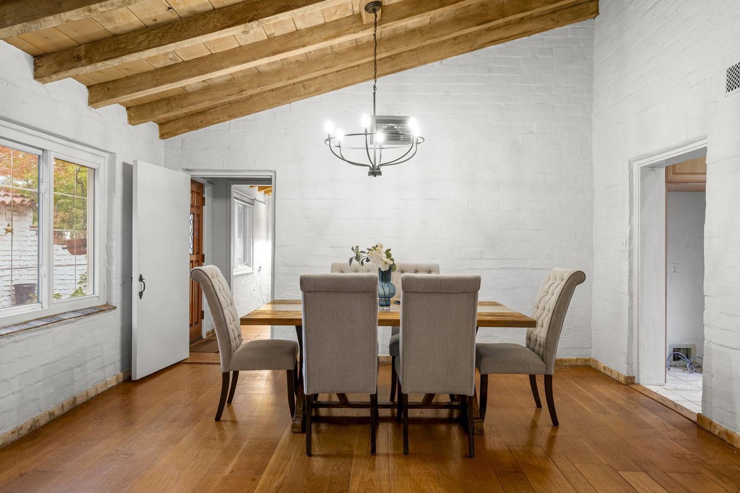 Detail Gallery Image 26 of 57 For 3691 Laguna Ave, Palo Alto,  CA 94306 - 3 Beds | 2 Baths