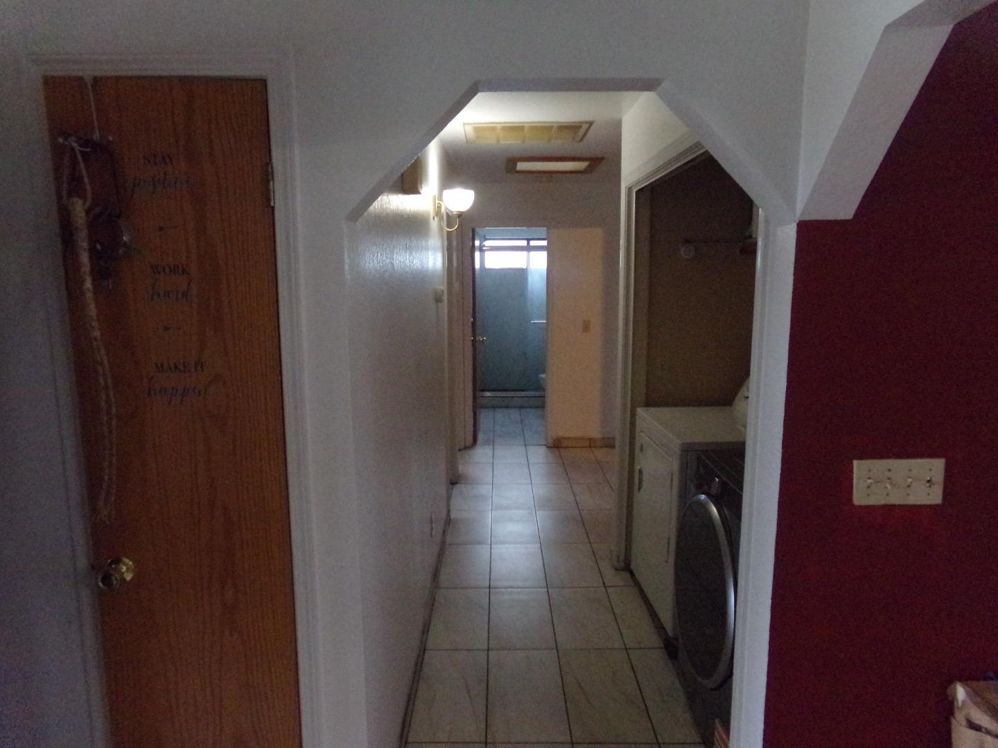 Detail Gallery Image 17 of 48 For 19650 Road 31, Madera,  CA 93638 - 3 Beds | 2 Baths