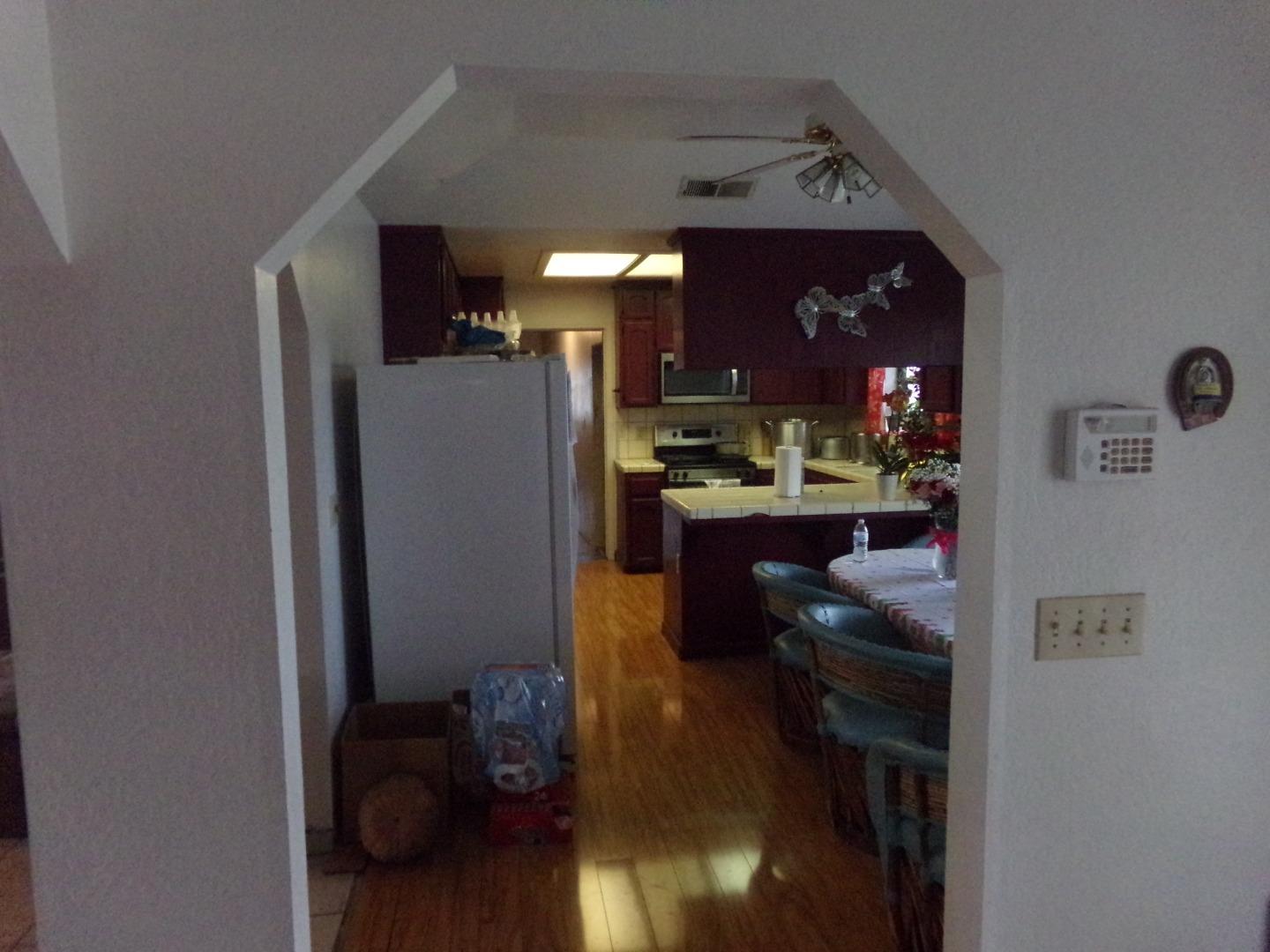 Detail Gallery Image 19 of 48 For 19650 Road 31, Madera,  CA 93638 - 3 Beds | 2 Baths