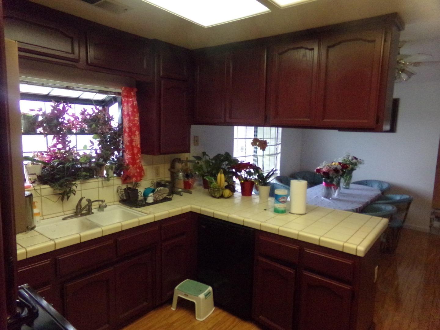 Detail Gallery Image 27 of 48 For 19650 Road 31, Madera,  CA 93638 - 3 Beds | 2 Baths