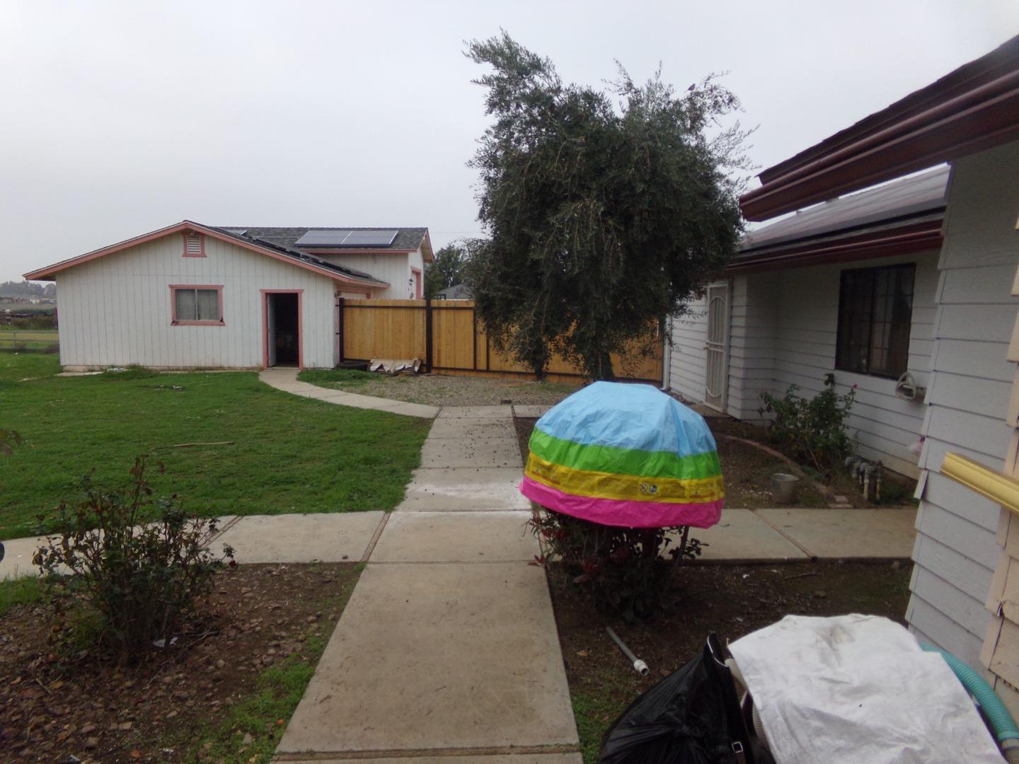 Detail Gallery Image 35 of 48 For 19650 Road 31, Madera,  CA 93638 - 3 Beds | 2 Baths