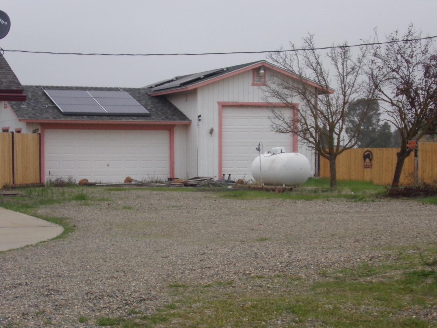 Detail Gallery Image 5 of 48 For 19650 Road 31, Madera,  CA 93638 - 3 Beds | 2 Baths