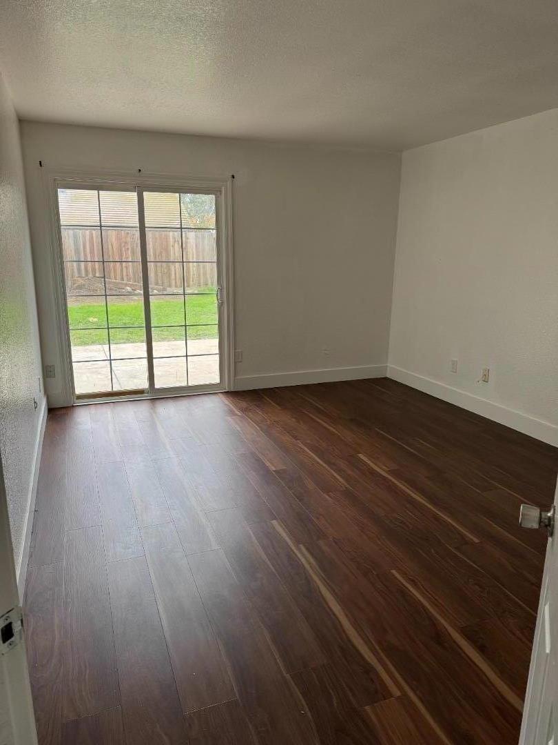 Detail Gallery Image 27 of 42 For 1429 Pintail Cir, Los Banos,  CA 93635 - 4 Beds | 2 Baths