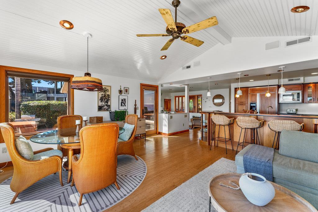 Detail Gallery Image 17 of 36 For 4790 Opal Cliff Dr, Santa Cruz,  CA 95062 - 3 Beds | 2/1 Baths