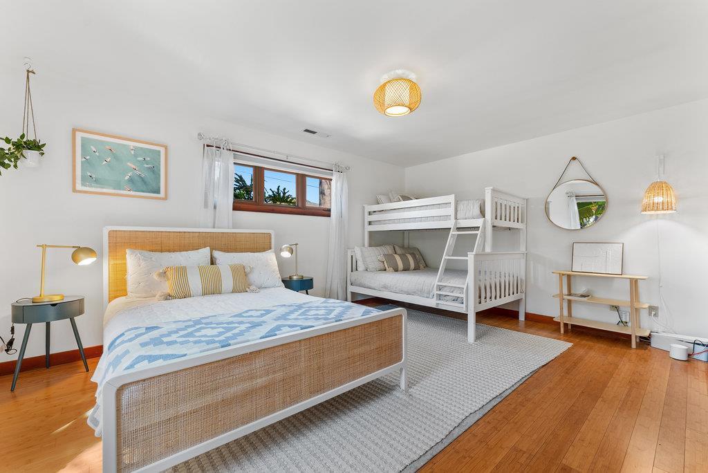 Detail Gallery Image 24 of 36 For 4790 Opal Cliff Dr, Santa Cruz,  CA 95062 - 3 Beds | 2/1 Baths