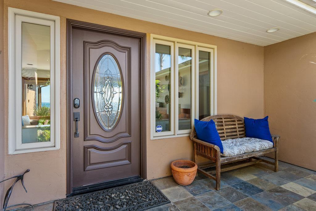 Detail Gallery Image 4 of 36 For 4790 Opal Cliff Dr, Santa Cruz,  CA 95062 - 3 Beds | 2/1 Baths