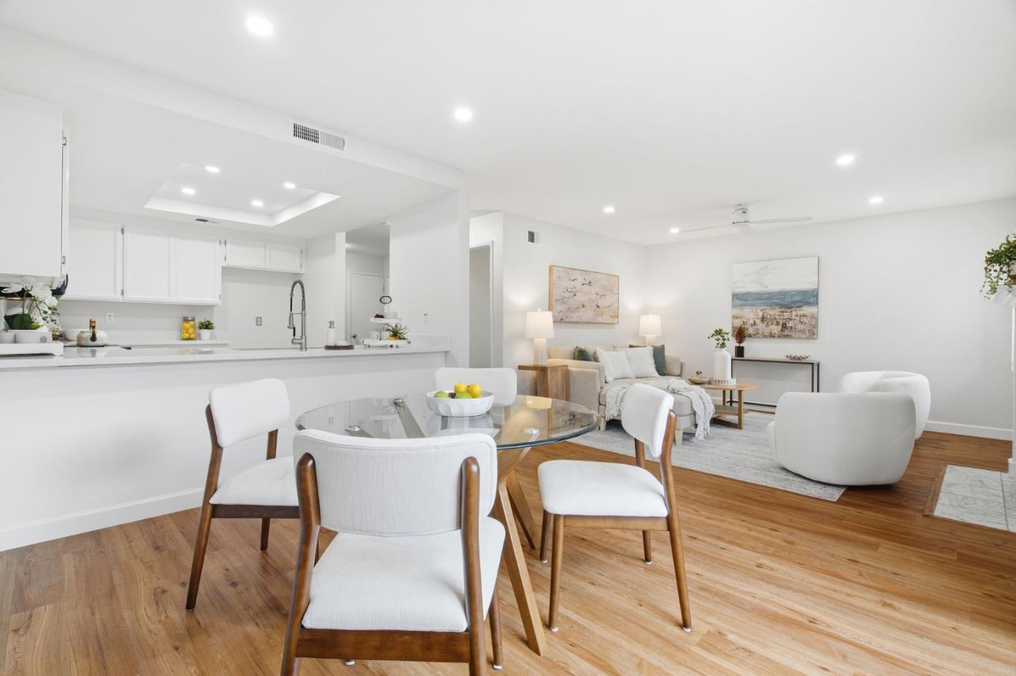 Detail Gallery Image 6 of 27 For 94 Little Bear Way, San Jose,  CA 95136 - 3 Beds | 2/1 Baths