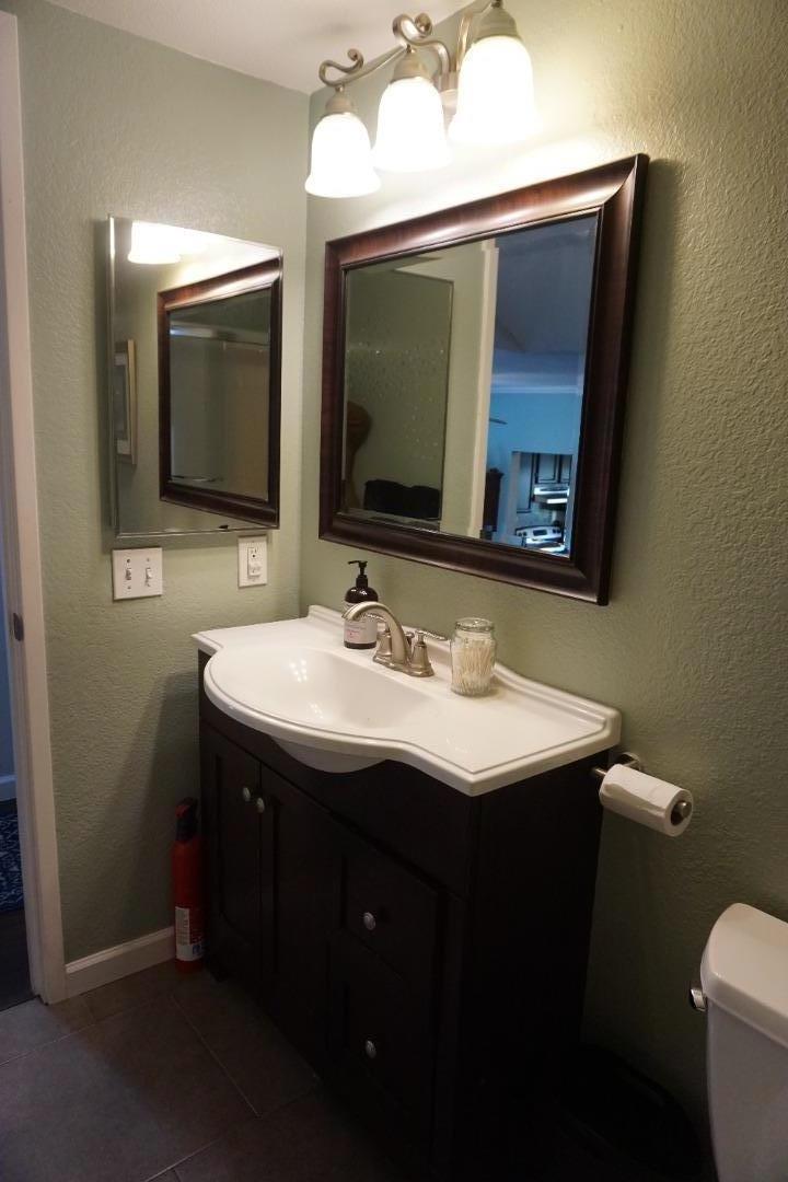 Detail Gallery Image 11 of 16 For 340 Kenbrook Cir, San Jose,  CA 95111 - 2 Beds | 2 Baths